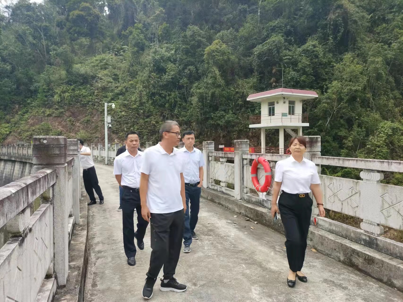 图片关键词 图片关键词