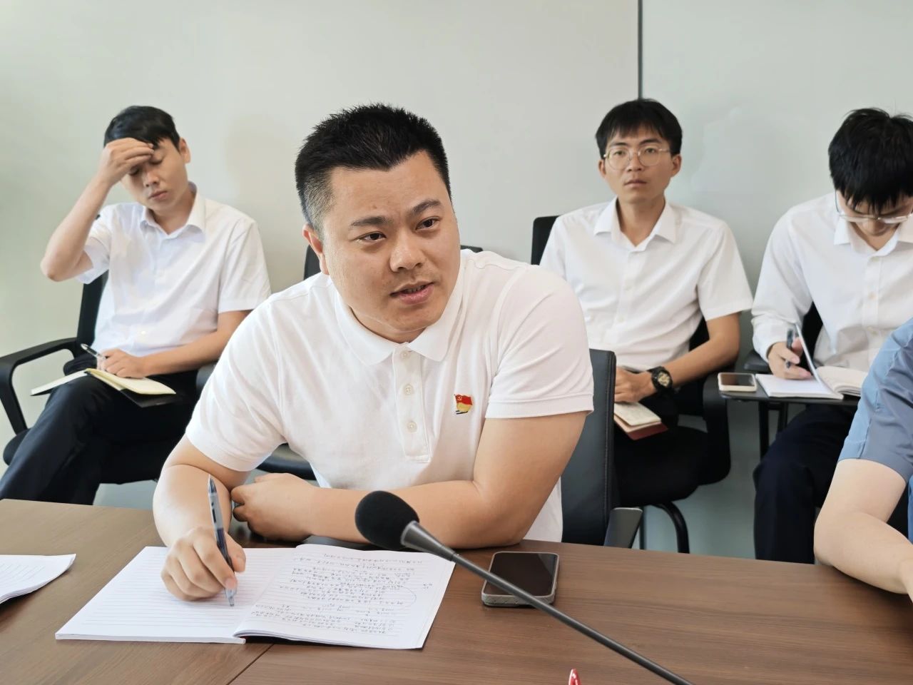 图片关键词 图片关键词