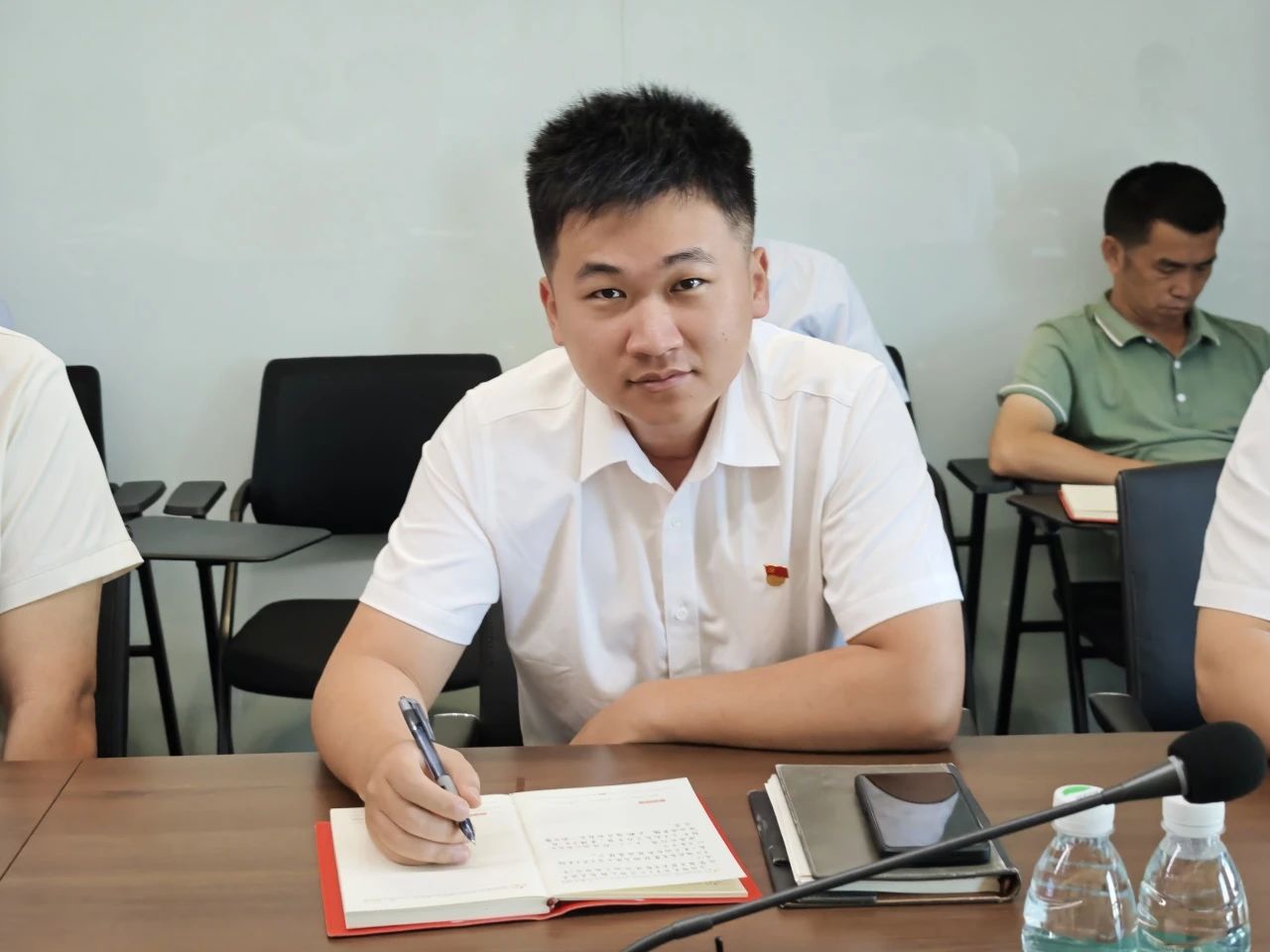 图片关键词 图片关键词