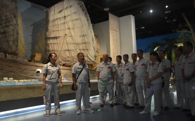 保亭发电公司开展&ldquo;不忘初心、牢记使命&rdquo;主题教育现场体验学习活动