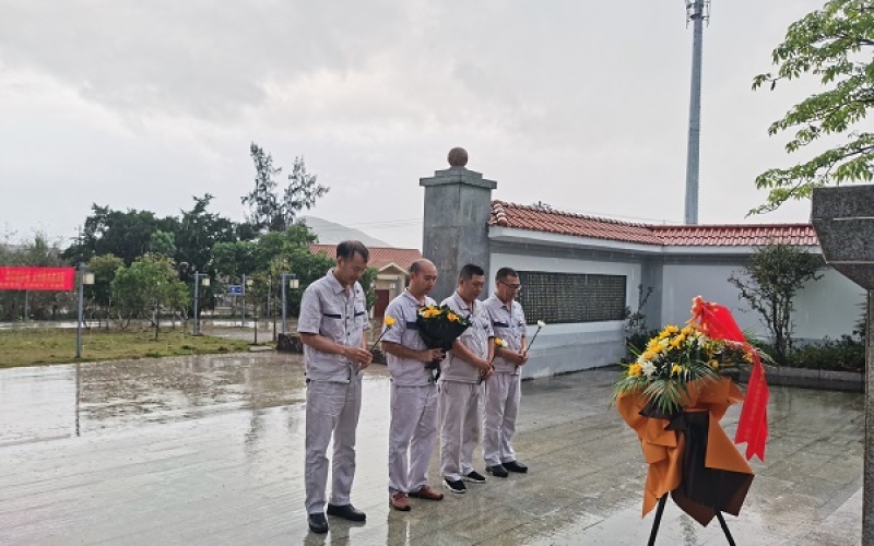 海控能源南尧河开发公司 开展&ldquo;缅怀革命先烈 传承红色精神&rdquo;党史学习教育 主题党日活动